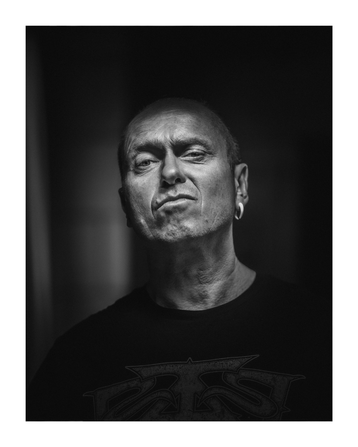 portrait nb chanteur